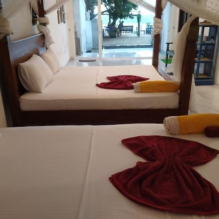 Sea Crest Beach Villa Ambalangoda  Exterior foto