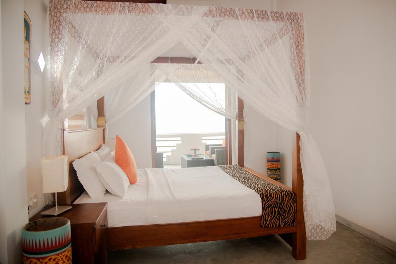 Sea Crest Beach Villa Ambalangoda  Exterior foto