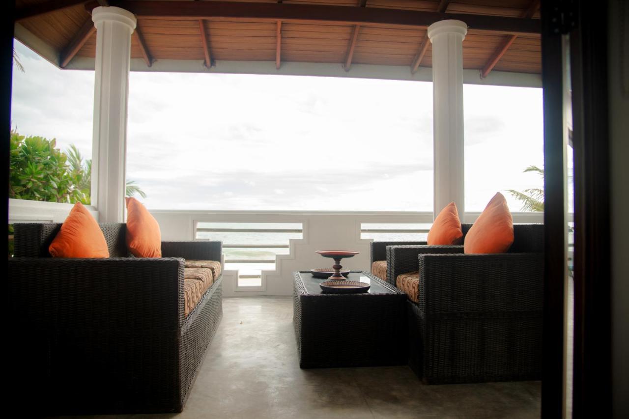 Sea Crest Beach Villa Ambalangoda  Exterior foto