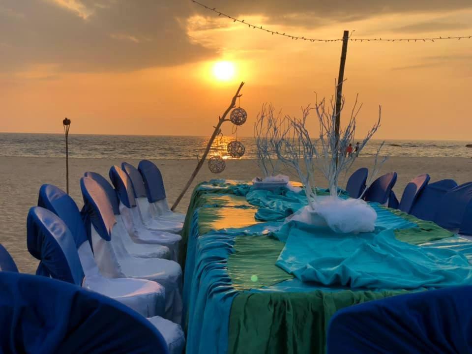 Sea Crest Beach Villa Ambalangoda  Exterior foto
