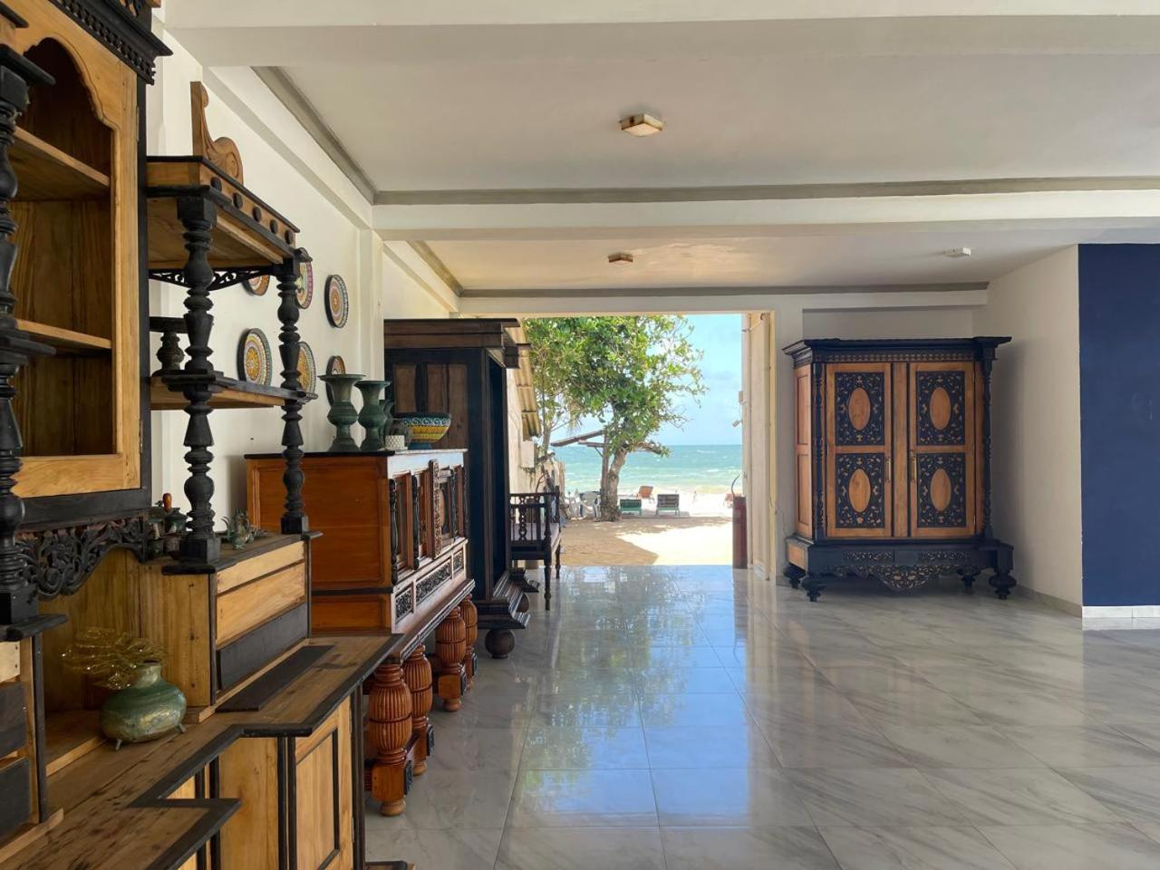 Sea Crest Beach Villa Ambalangoda  Exterior foto